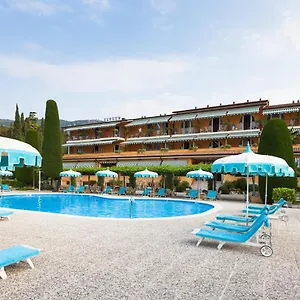 Garden 4*, Garda (Verona) Italia